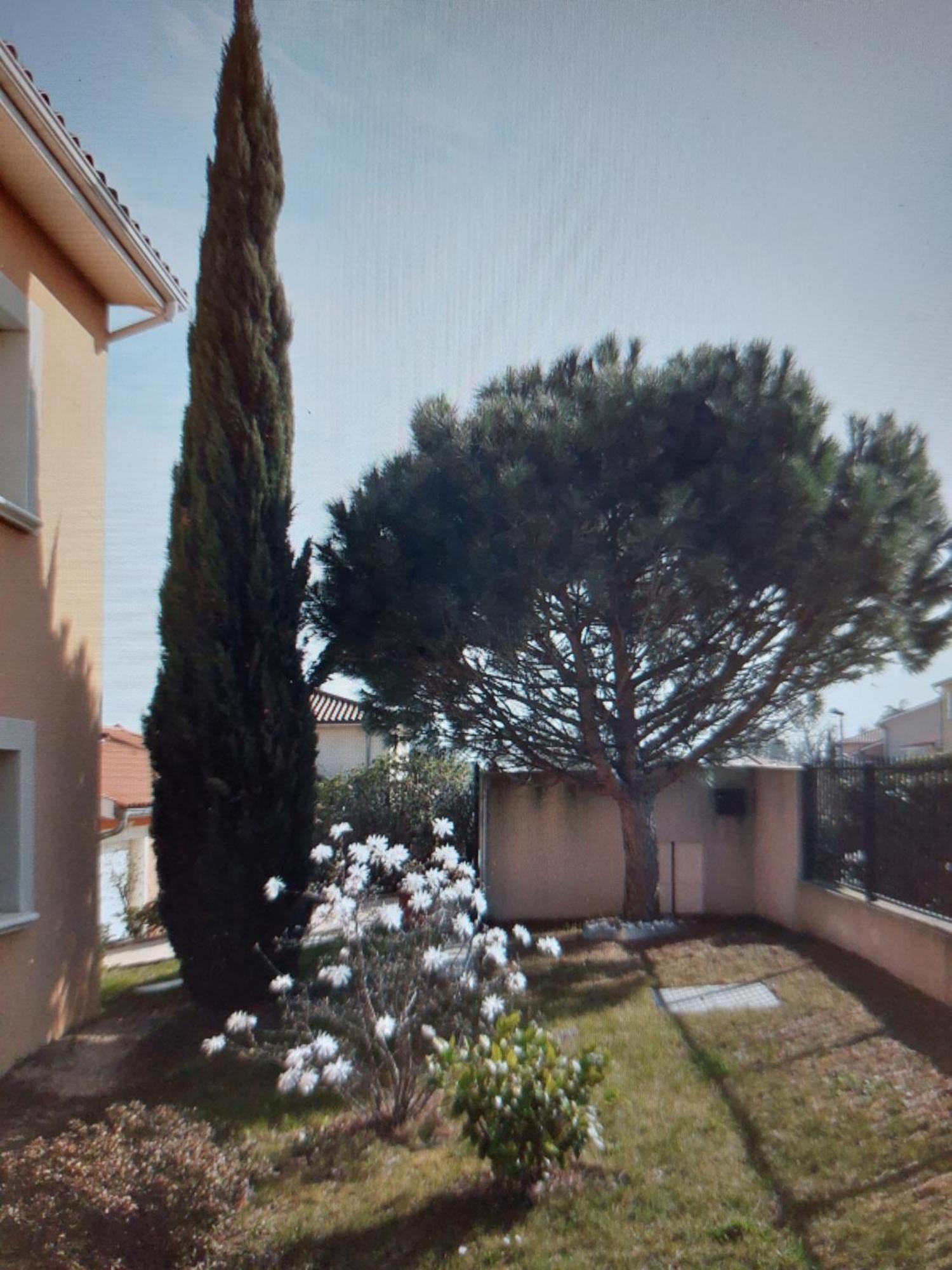 Comme Dans Un Ecrin - T2 De 50 M² Avec Jardin, Terrasse Et Piscine Apartment Vernaison Exterior photo